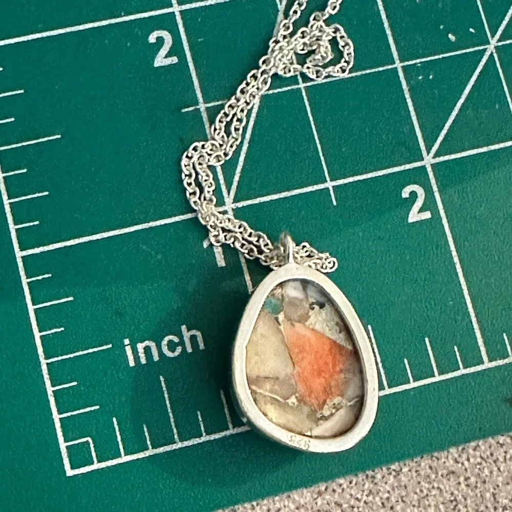 Turquoise spiny oyster sterling silver necklace - Picture 8 of 8